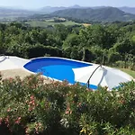 Bed & Breakfast Valdipetrina 3*
