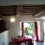 Bed & Breakfast Valdipetrina 3*
