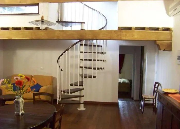 Valdipetrina B&B 치타디카스텔로